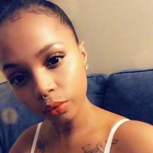 Meet your Posher, Rosa